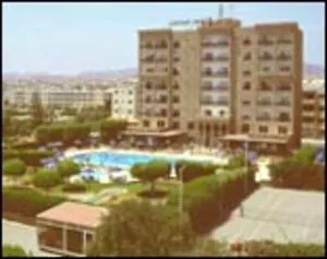Hotel Castle Apts
